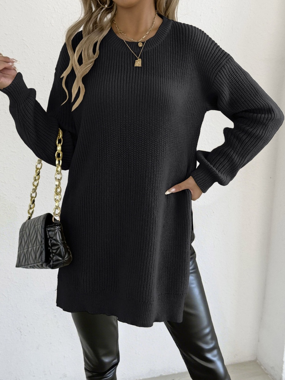 Side-Slit Dropped Shoulder Sweater - Picture 3 of 10